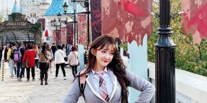 <?php the_title(); ?>