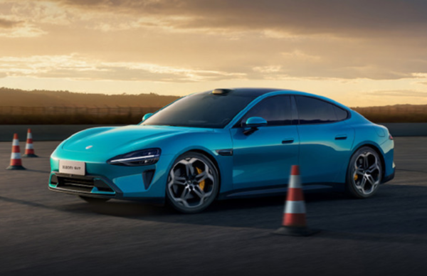 小米汽车新专利可降低赛道竞速门槛 人人都是赛车手？