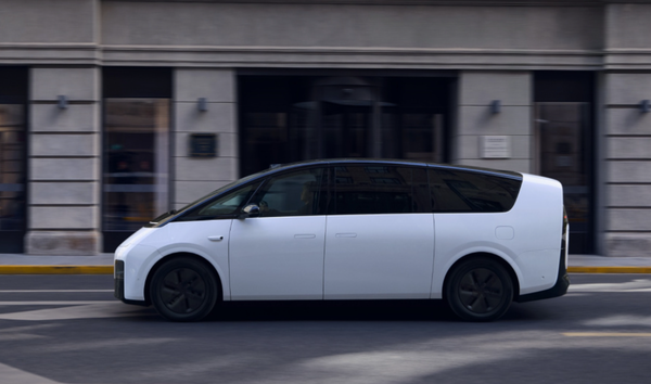 李想：理想在高端纯电赛道要&ldquo;保五争三&rdquo;  争取月销2万辆