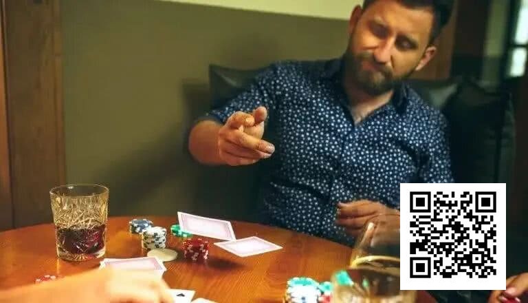 【EV扑克】破产是扑克选手的终极恐惧？QQPK十一月三大补帖奉上解药：120万奖池邀你稳中求胜