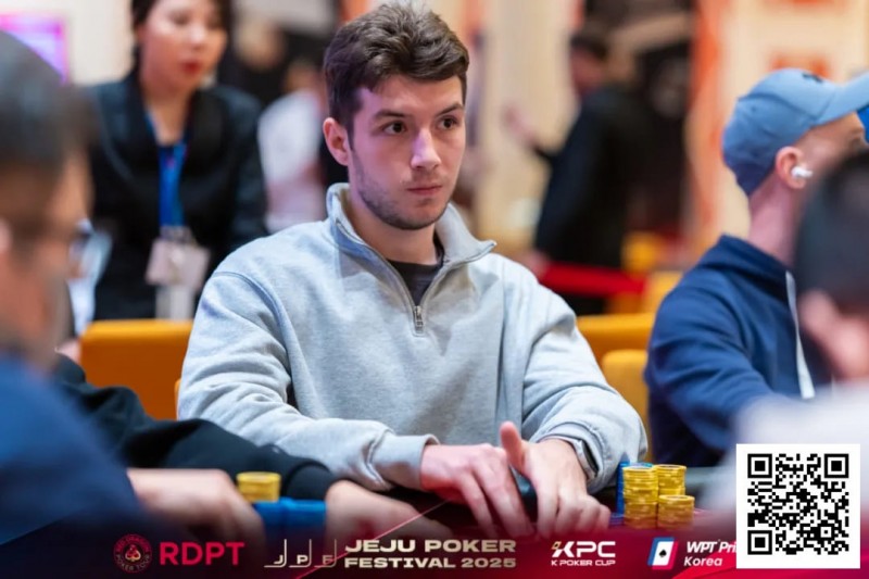 【EV扑克】济州扑克嘉年华｜赛程燃至收官！红龙杯主赛36人争斗剩余九强争霸！明日FT中外冠军争夺战悬念拉满！唯一美女选手杨洋成焦点！