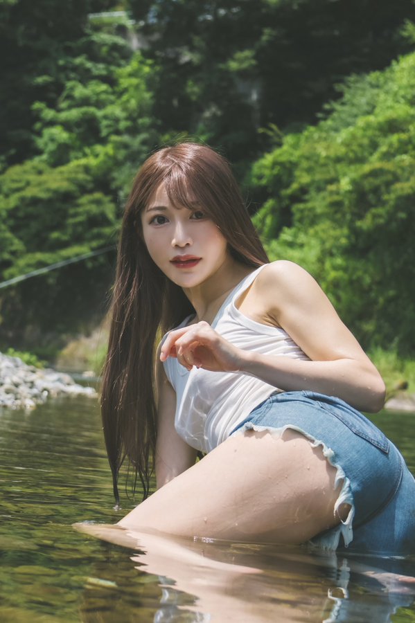 INSTC-318,水野明实(水野めいみ)经典作品回顾！